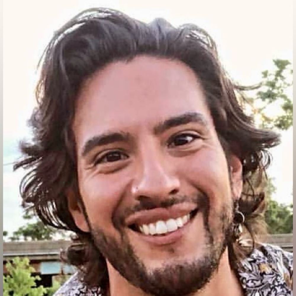 Meet your Posher, Jecamiah
